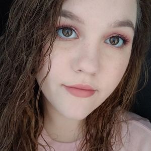 Meet your Posher, Brandi